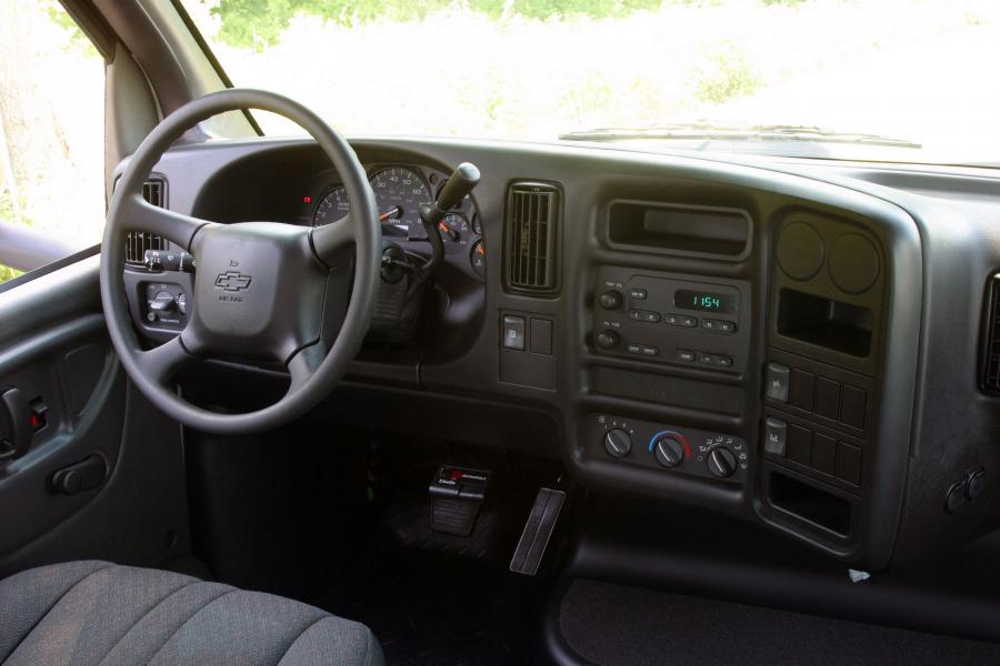  Chevrolet Kodiak 2004 года  (фото 50 из 60)